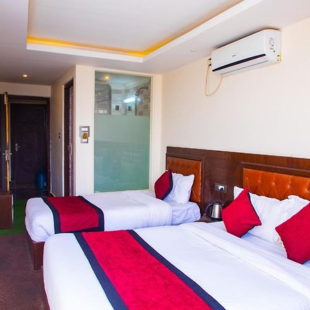 Hotel De Universal كاتماندو المظهر الخارجي الصورة