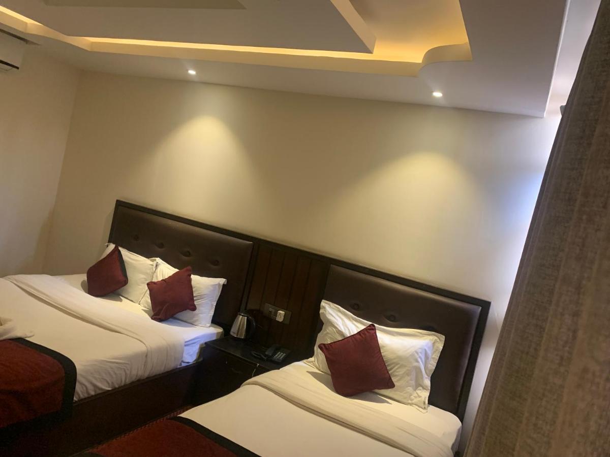 Hotel De Universal كاتماندو المظهر الخارجي الصورة