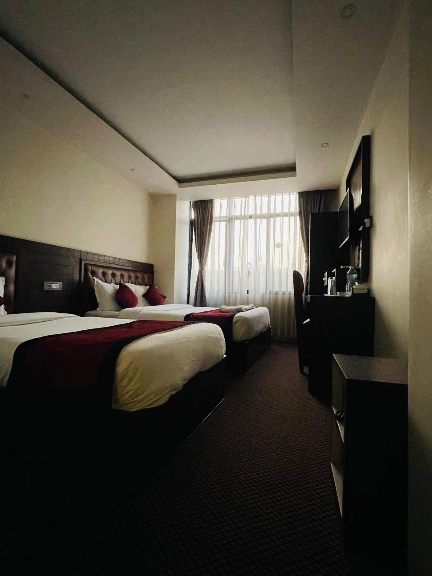 Hotel De Universal كاتماندو المظهر الخارجي الصورة
